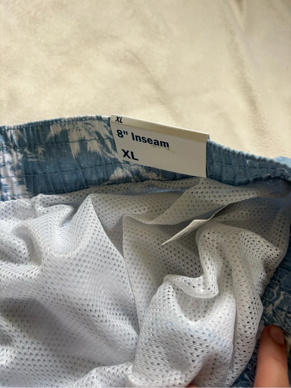 NEW Men's Blue Tropical Print 8” Swim Shorts
